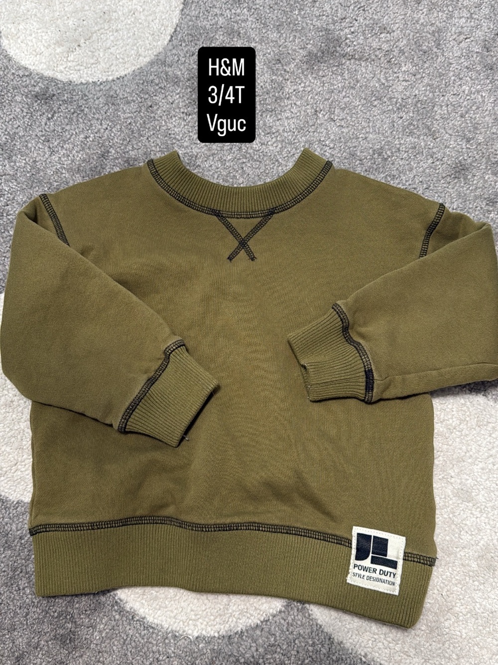 H&M Olive Green Crewneck Sweatshirt with Contrast Stitching